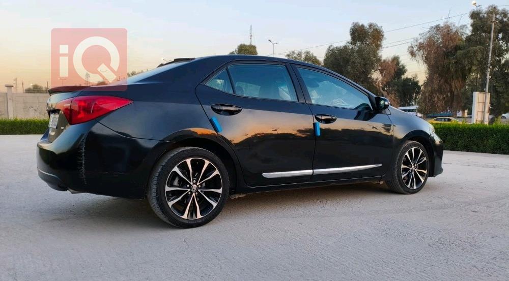 تويوتا كورولا